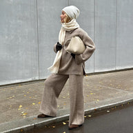 Damen Strick-Loungewear-Ensemble mit weitem Schnitt und hohem Kragen WW