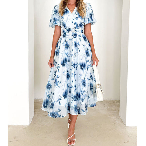 Damen Midikleid mit tailliertem Schnitt, voluminösen Ärmeln und elegantem Wellenmuster W&W Mode
