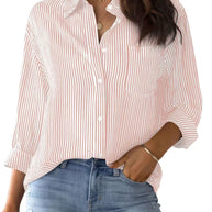 Damen Lockeres gestreiftes Hemd mit Brusttasche und umschlagbaren Ärmeln WW