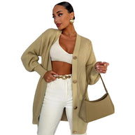 Damen Strickjacke mit oversized Schnitt und dekorativen Knöpfen WW