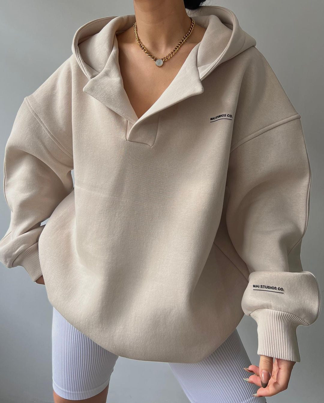 Damen oversized Kapuzenpullover mit Kängurutasche und bequemer Passform WW