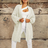 Damen Strickcardigan mit tiefem Schnitt und praktischen Taschen WW