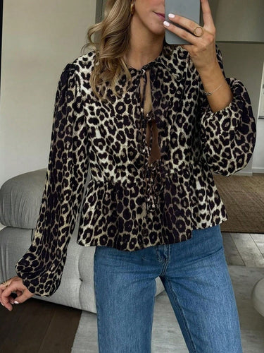 Damen Bluse mit Leo-Print und Rüschen WW