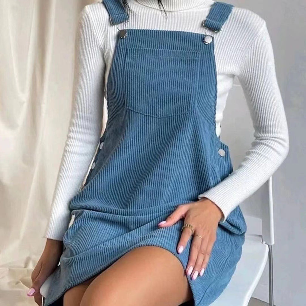 Damen Latzkleid aus Cord mit Knopfdetails WW