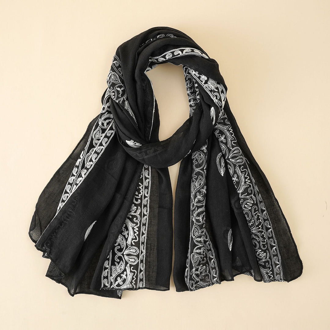 Damen eleganter Schal aus hochwertigem Chiffon mit filigraner Stickerei W&W Mode