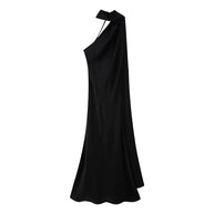Damen Abendkleid mit elegantem Stehkragen und voluminösem Cape W&W