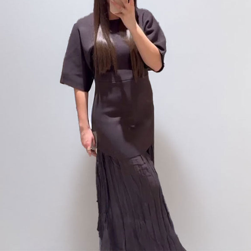 Damen Maxikleid mit elegantem Falten-Design und modernem Schnitt W&W Mode