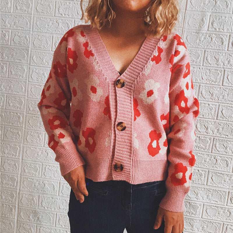 Damen Strickjacke mit floralen Mustern und dekorativen Knöpfen WW