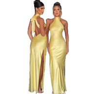 Damen Elegantes Neckholder-Maxikleid mit schlankem Schnitt und seitlichem Schlitz WW