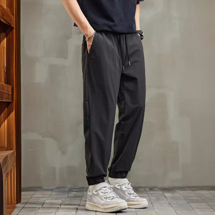 Herren leichte Sporthose mit elastischem Bund und atmungsaktivem Stoff W&W Mode
