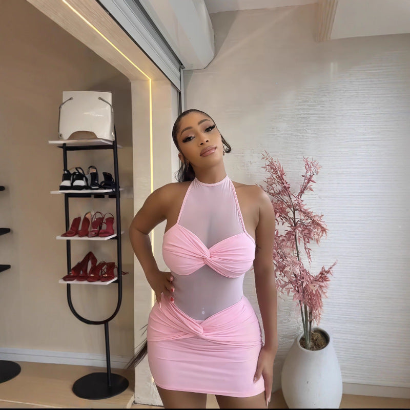 Damen Sexy Minikleid mit transparenten Einsätzen und elegantem Wickeldetail WW