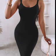 Damen figurbetontes Maxikleid mit schmalen Trägern und raffiniertem Schnitt WW