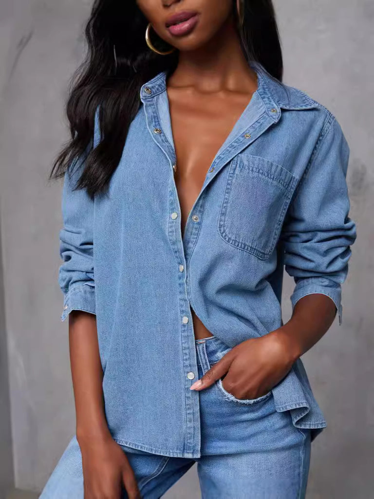 Damen Jeanshemd mit lässigem Schnitt und praktischen Brusttaschen WW