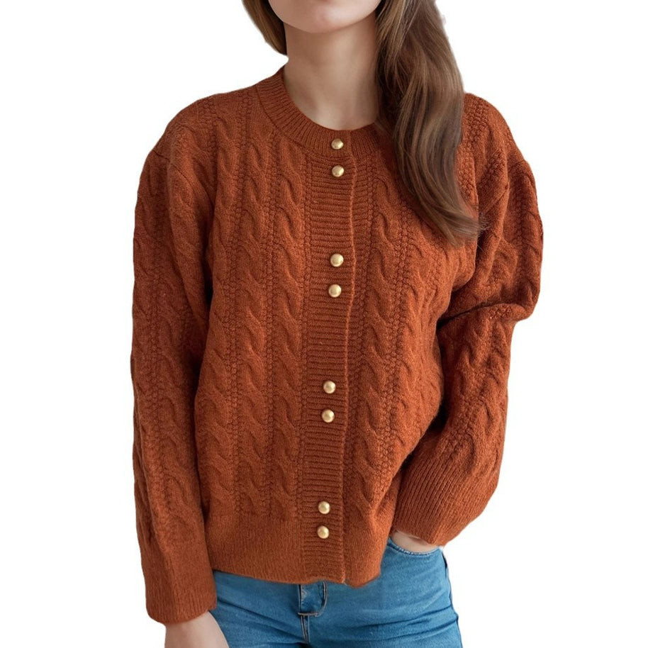 Damen Strickjacke mit eleganter Zopfmusterstruktur und dekorativen Knöpfen WW