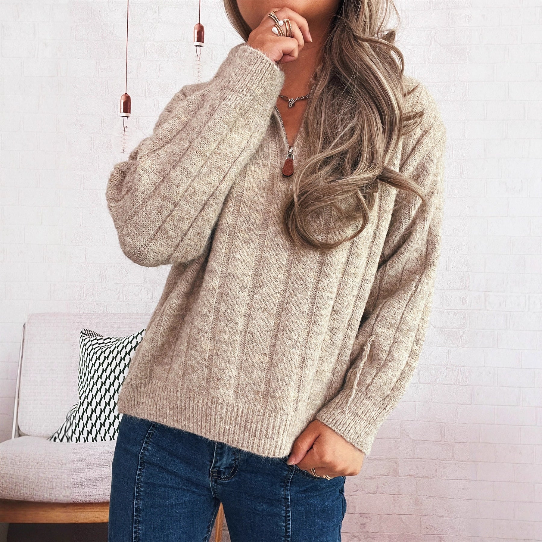 Damen Strickpullover mit kurzer Reißverschlussleiste und Wellenstruktur WW