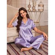 Damen Satin Pyjama-Set mit elegantem Kragen und Knopfleiste WW