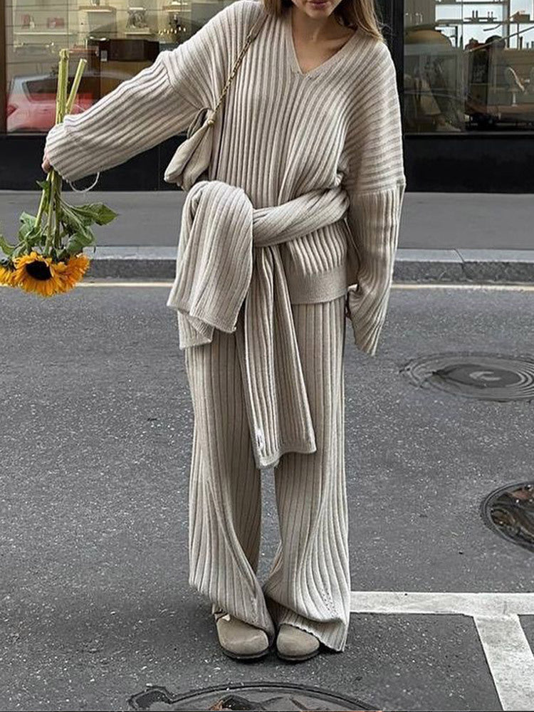 Damen Strickanzug mit lässigem und modernem Schnitt WW