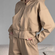 Damen Sportliche Sweatjacke mit praktischen Taschen und gemütlichem Schnitt WW