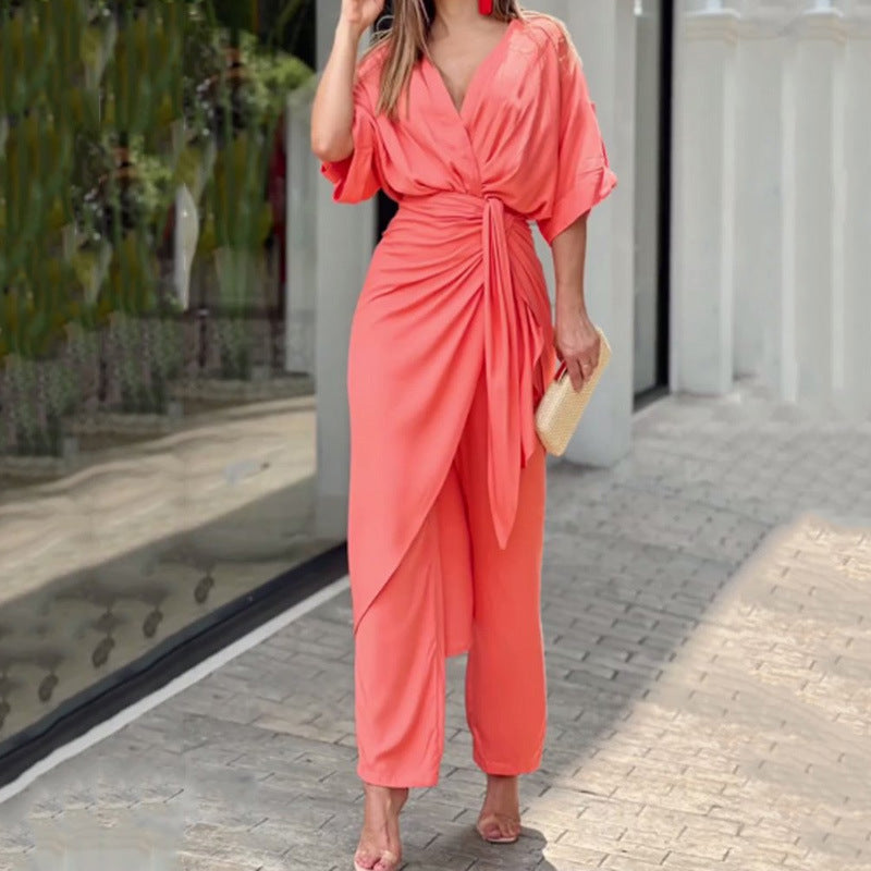 Damen Wickel-Jumpsuit mit elegantem Schnitt und lässigem Flair W&W Mode