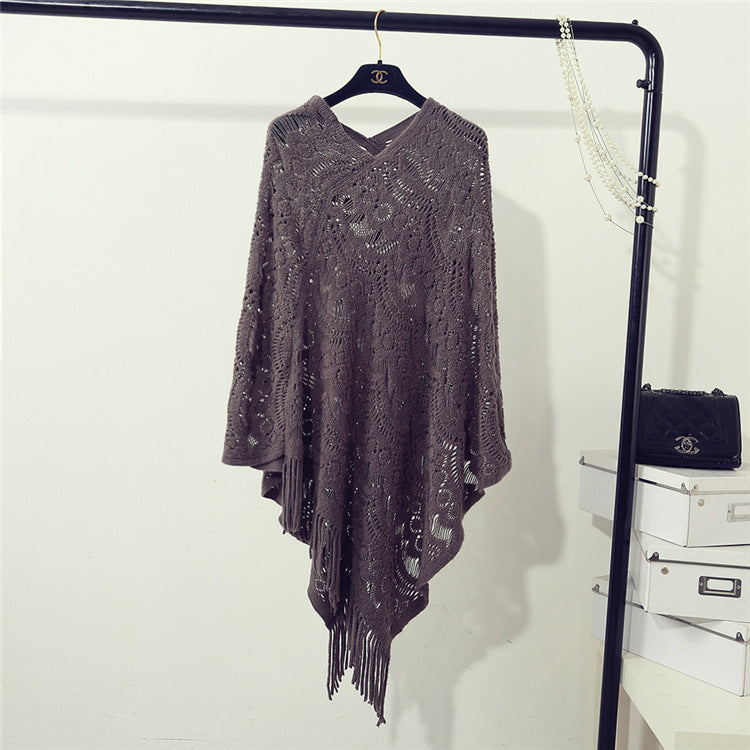 Damen Strickponcho mit elegantem Fransen-Design WW