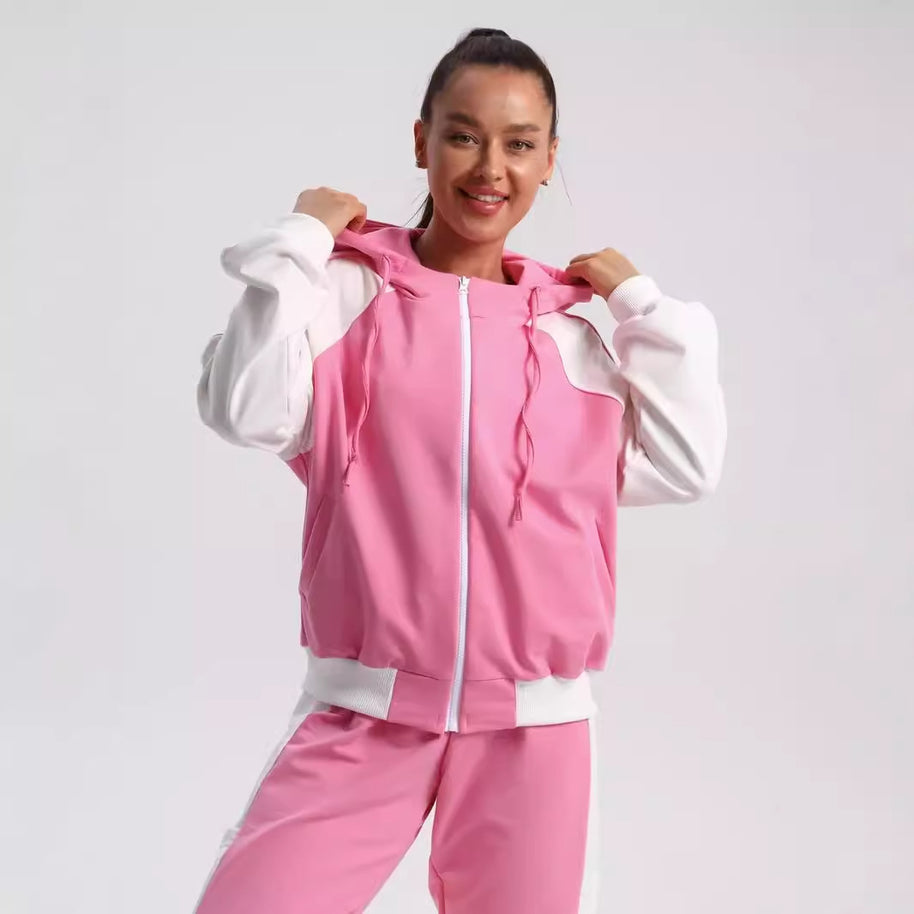 Damen Sportliches und gemütliches Kapuzenjacken-Set WW