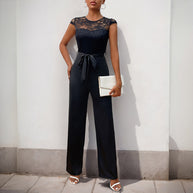 Damen Jumpsuit mit elegantem Spitzenoberteil und taillierbarem Gürtel WW