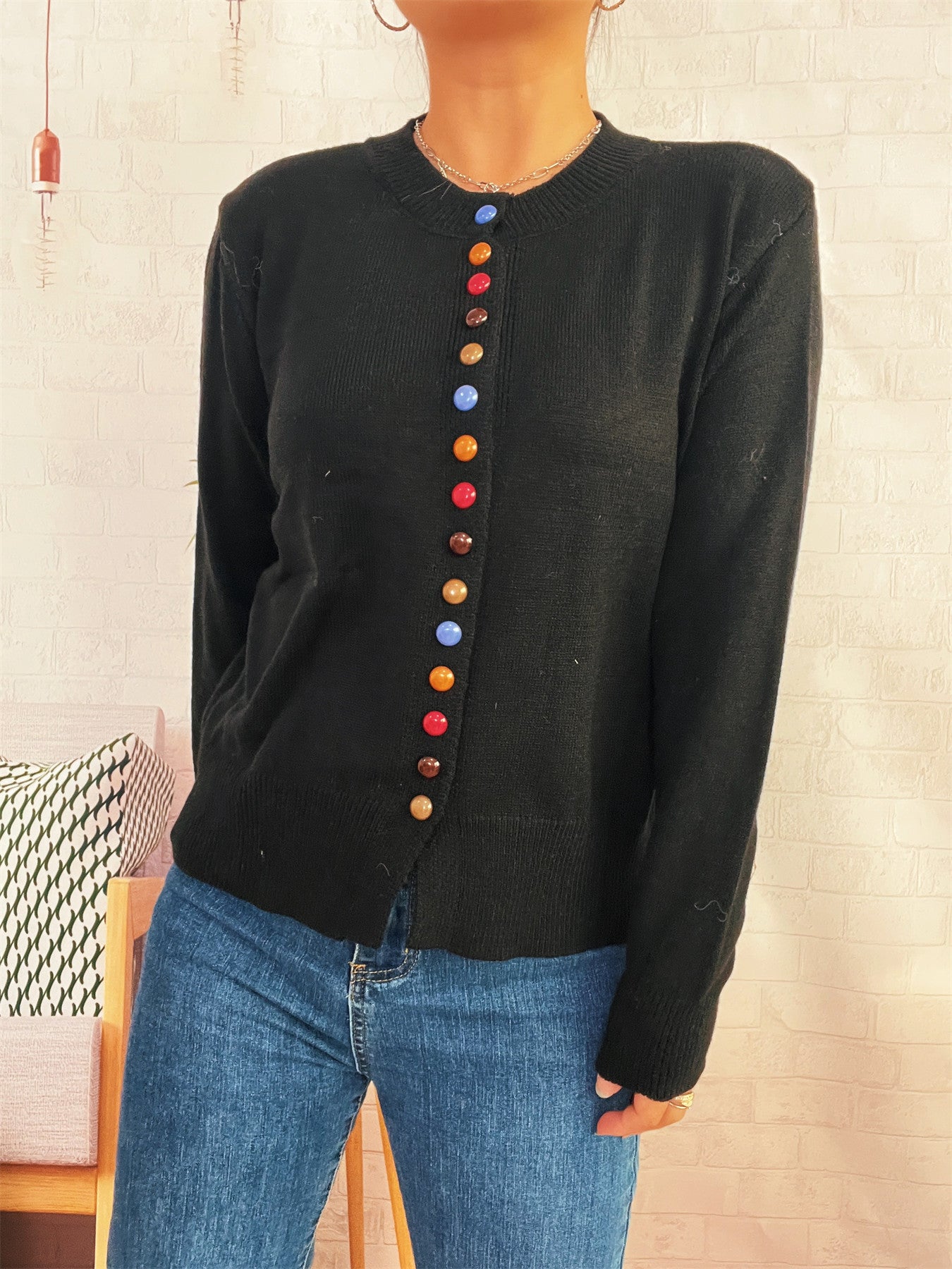 Damen stilvolle Strickjacke mit bunten Knöpfen WW