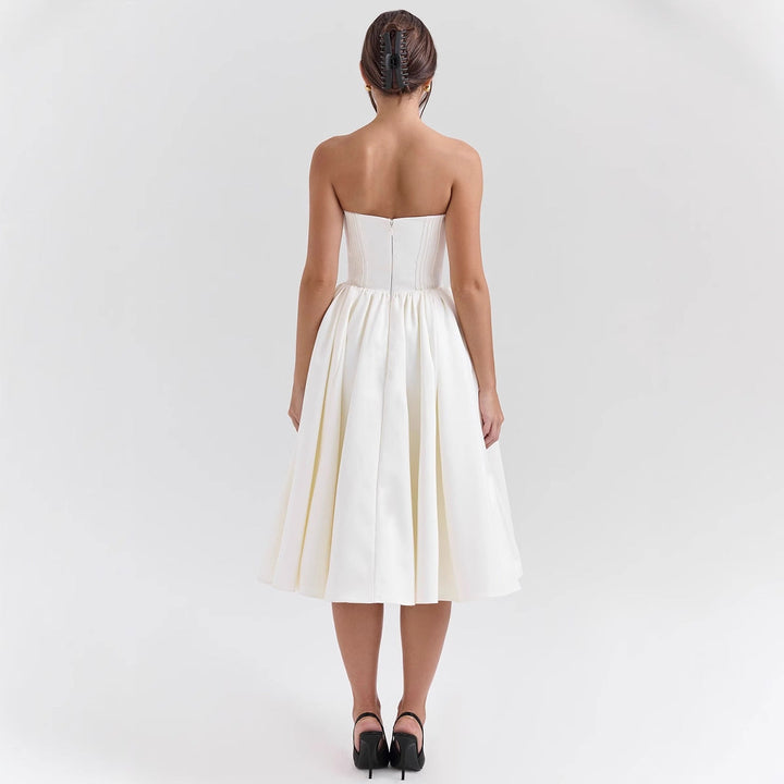 Damen Abendkleid mit strapless Design und voluminösem Rock W&W Mode