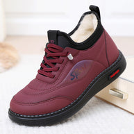 Damen Sportliche und isolierte Sneakers mit kuscheligem Innenfutter WW