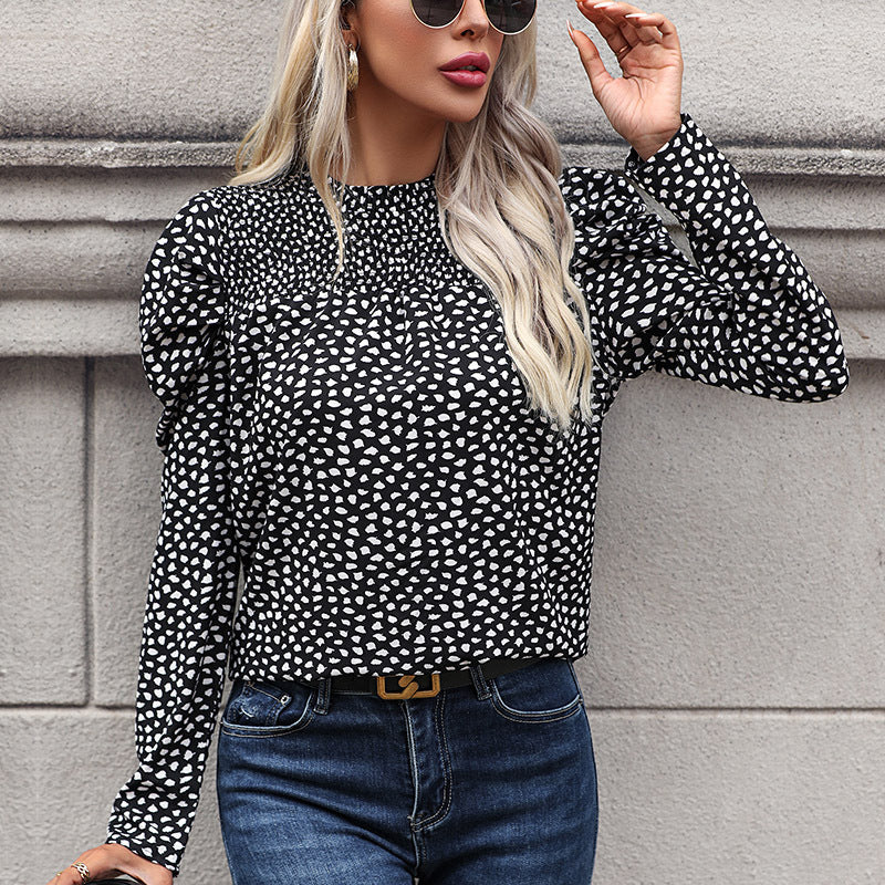 Damen Bluse mit Puffärmeln und modernem Herzmotiv W&W Mode