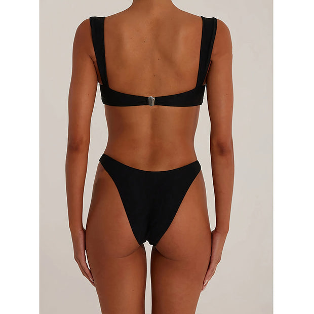 Damen Bikini-Set mit elegantem Gold-Detail WW