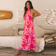 Damen Maxikleid mit hohem Kragen und floralem Muster WW