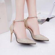 Damen Glitzernde Pumps mit Riemchen W&W