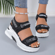 Damen Sportliche Sandalen mit innovativer Dämpfung und verstellbaren Riemen WW