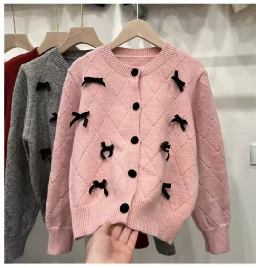 Damen Strickjacke mit dekorativen Schleifen WW