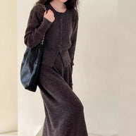 Damen Strickjacke mit Knopfdetails und eleganter Silhouette WW