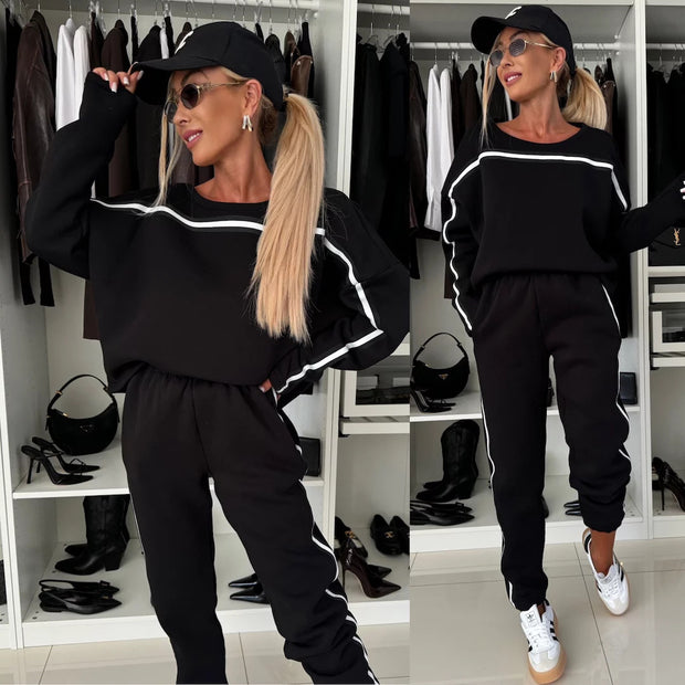 Damen sportliches und lässiges Set mit schmal geschnittenem Oberteil und Jogginghose WW
