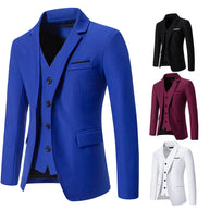 Herren elegant ausgestattetes Anzugset mit Blazer, Weste und Hose WW