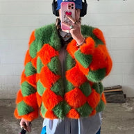 Damen auffällige Kunstpelzjacke mit innovativem Karomuster und kurzem Schnitt WW