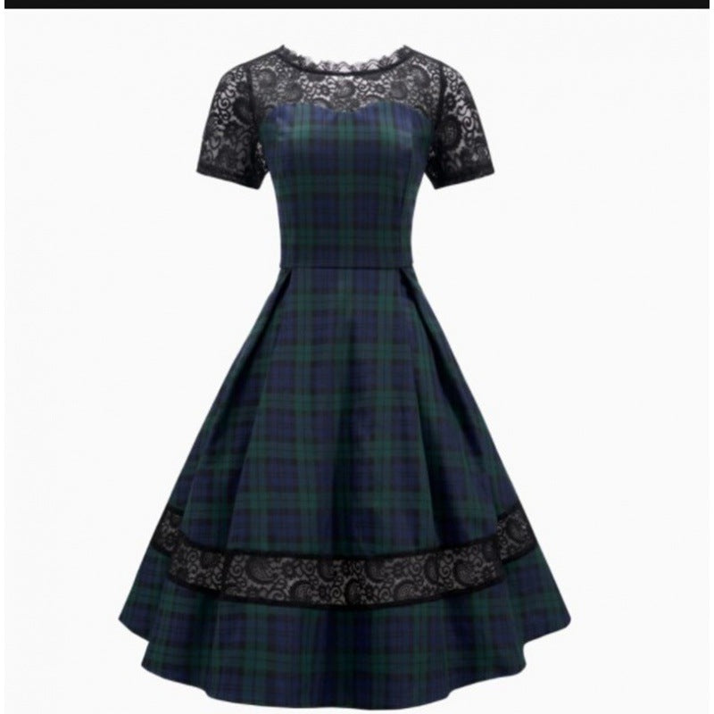 Damen Abendkleid mit Spitzenapplikationen und schwingendem Rock WW