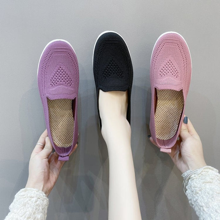 Damen bequeme Slip-On Sneakers mit atmungsaktiver Strick-Oberfläche W&W Mode