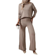 Damen Stilvolles Strickset mit hohem Kragen und weiter Hose WW