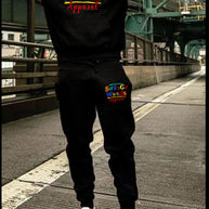 Damen sportliches Hoodie- und Jogginghose-Set mit buntem Schriftzug WW