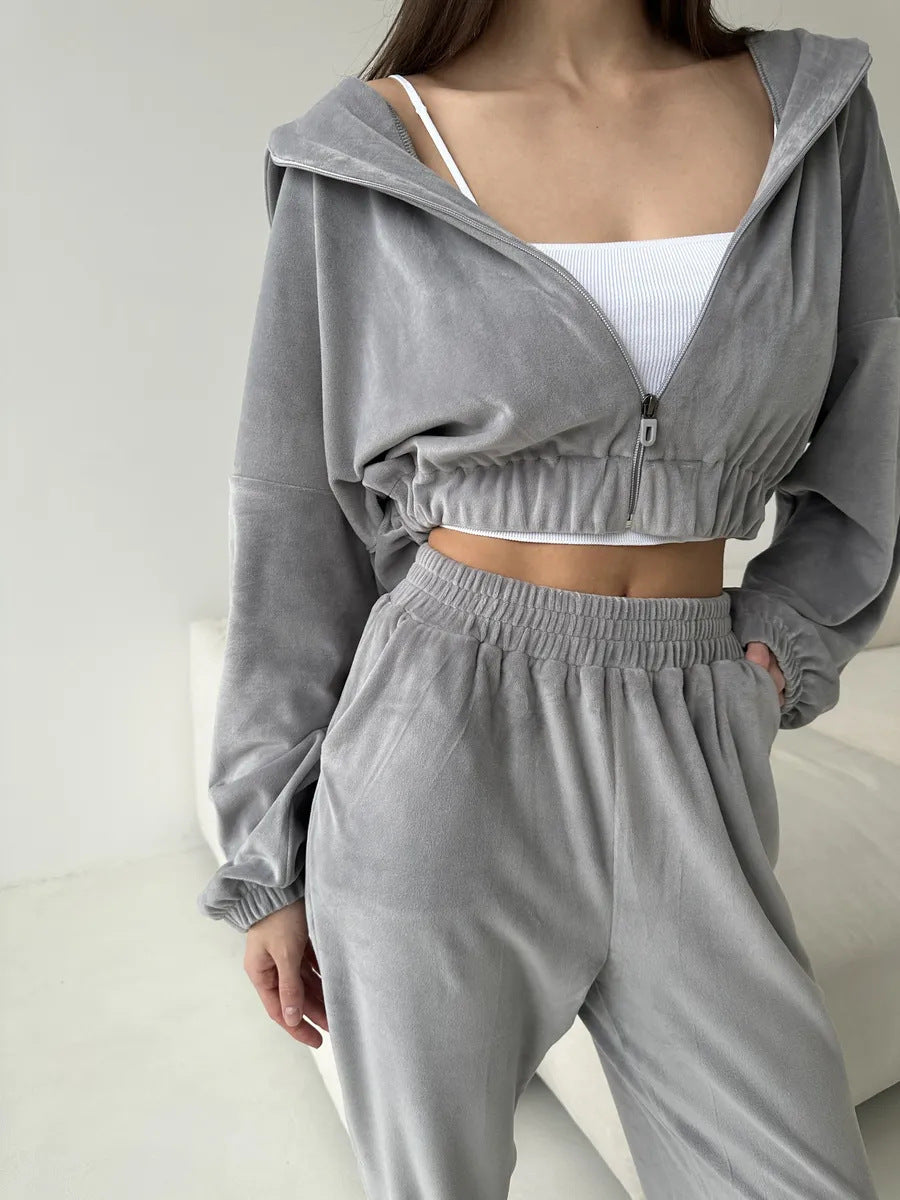 Damen sportliche Veloursjacke mit elastischen Bündchen und Reißverschluss WW