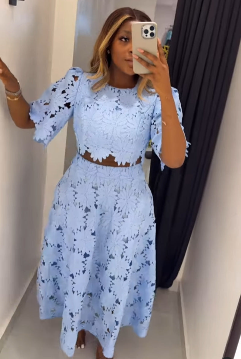 Damen gehäkeltes Maxikleid mit floralen Details WW
