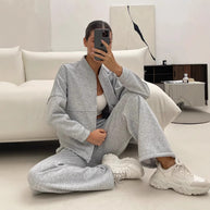 Damen Sportliches Fleece-Set mit durchgehendem Reißverschluss WW
