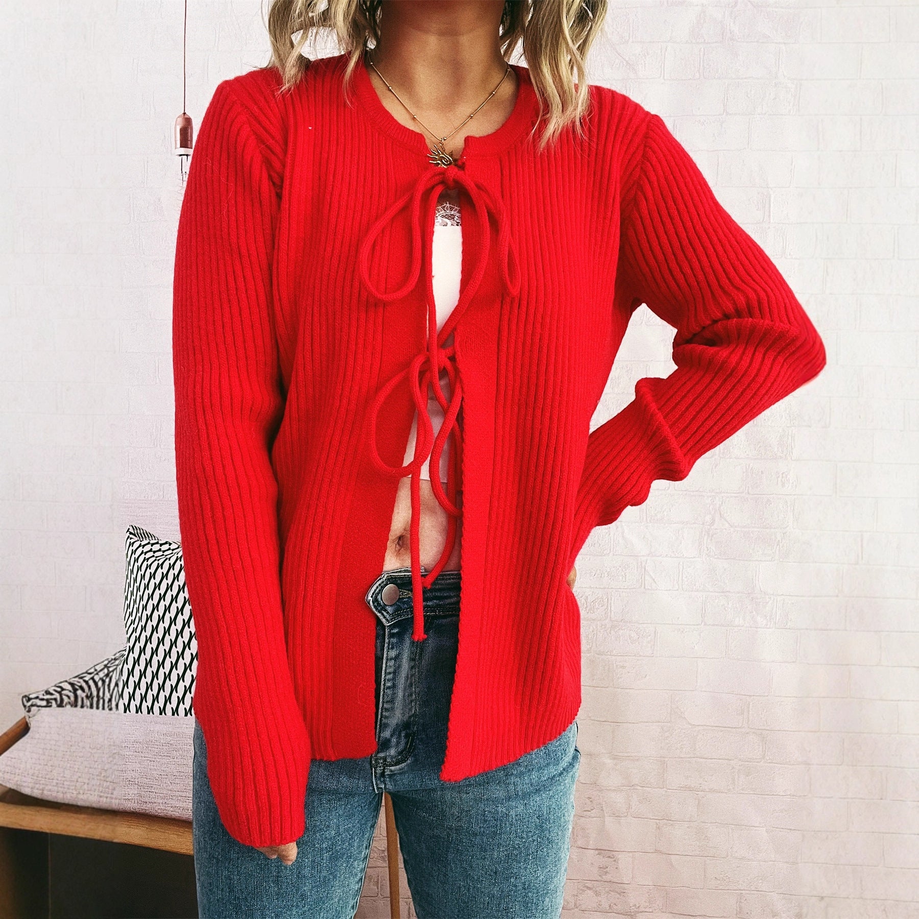 Damen Strickjacke mit dekorativem Schnürdesign und strukturiertem Material WW