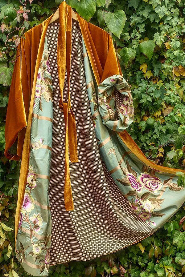 W&W Mode | Satin Digital Floral Taille Gürtel Cardigan Schlafanzug
