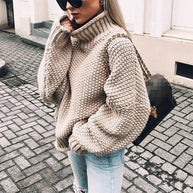 Damen Grobstrickpullover mit hohem Kragen und lässigem Schnitt WW