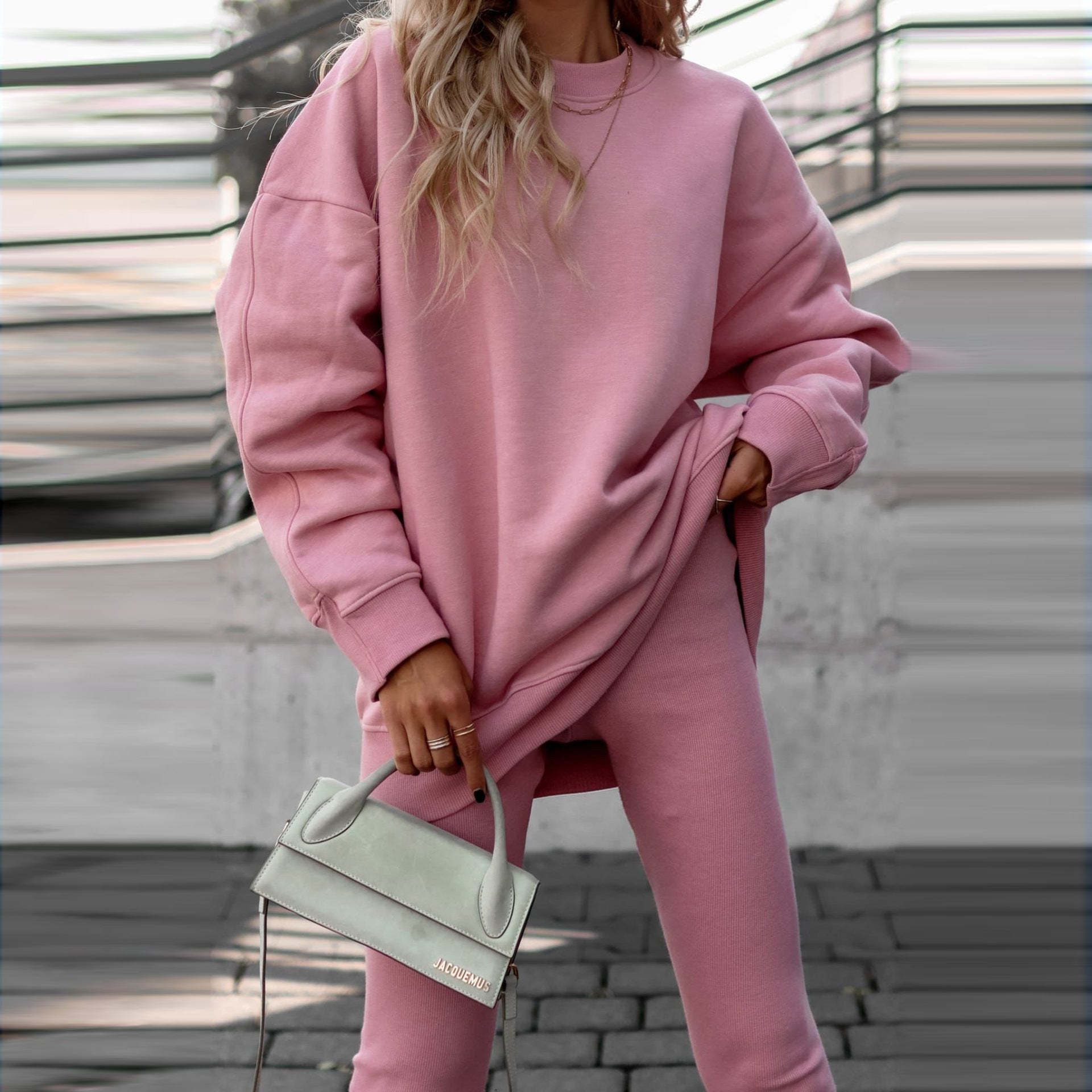 Damen Oversized Sweatshirt mit gestepptem Design und Komfort Fit WW